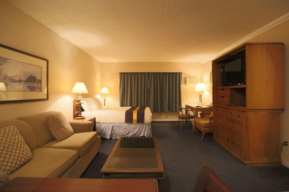 Howard Johnson Hotel By Wyndham Victoria Buitenkant foto