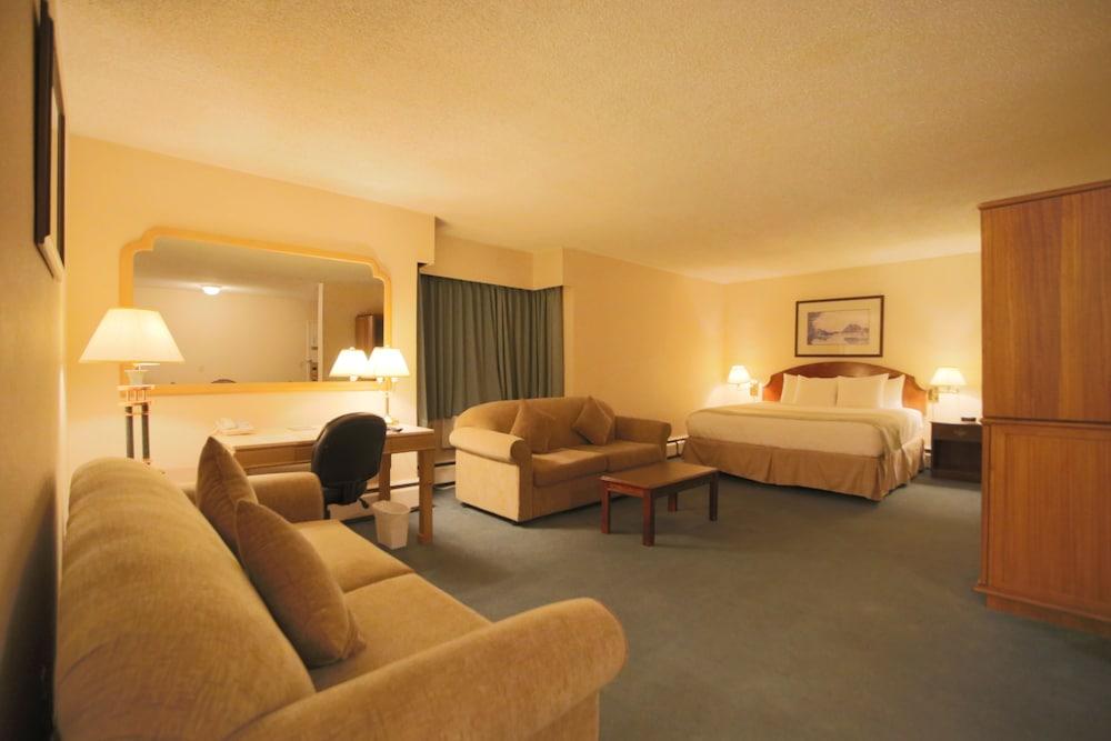 Howard Johnson Hotel By Wyndham Victoria Buitenkant foto
