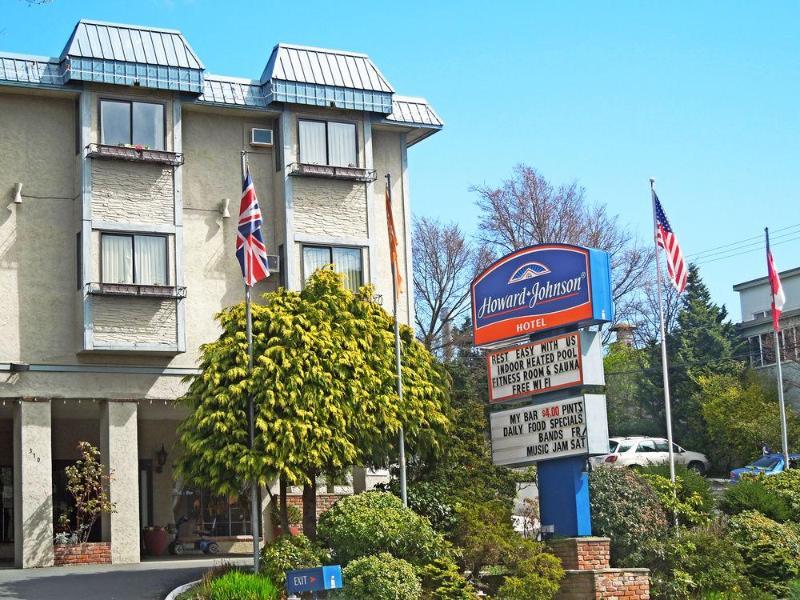 Howard Johnson Hotel By Wyndham Victoria Buitenkant foto